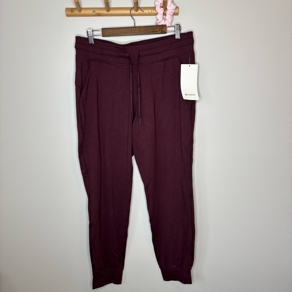 NWT lululemon Ready to Rulu Jogger 12